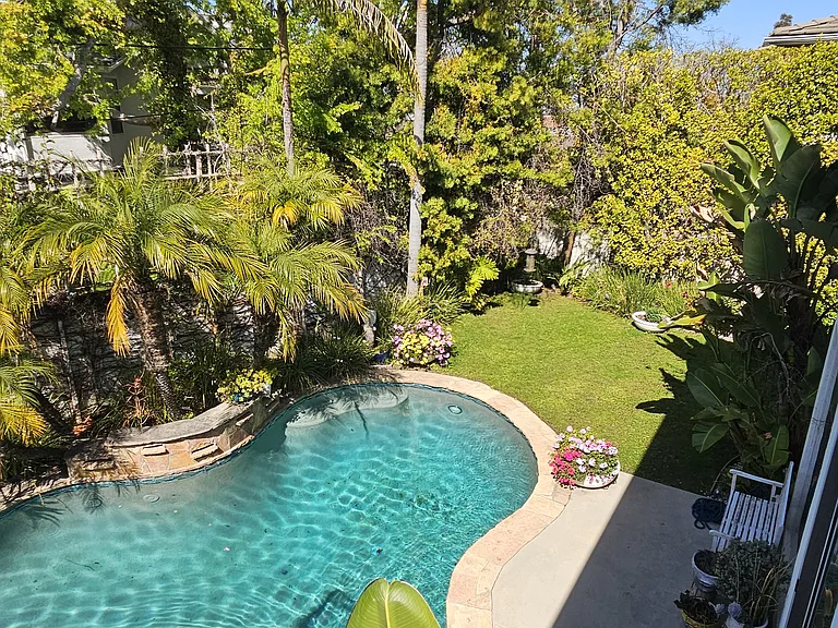 7317 Dunbarton Ave — Photo 20
