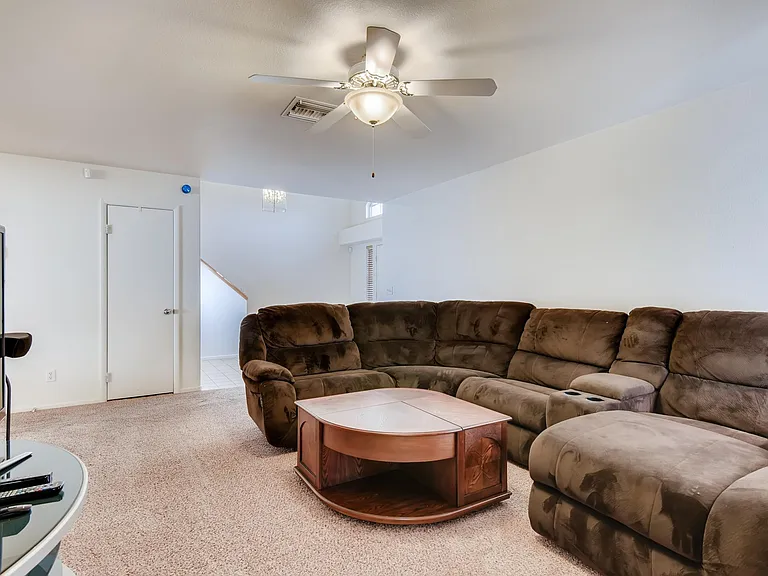 1409 Silk Tassel Dr — Photo 6