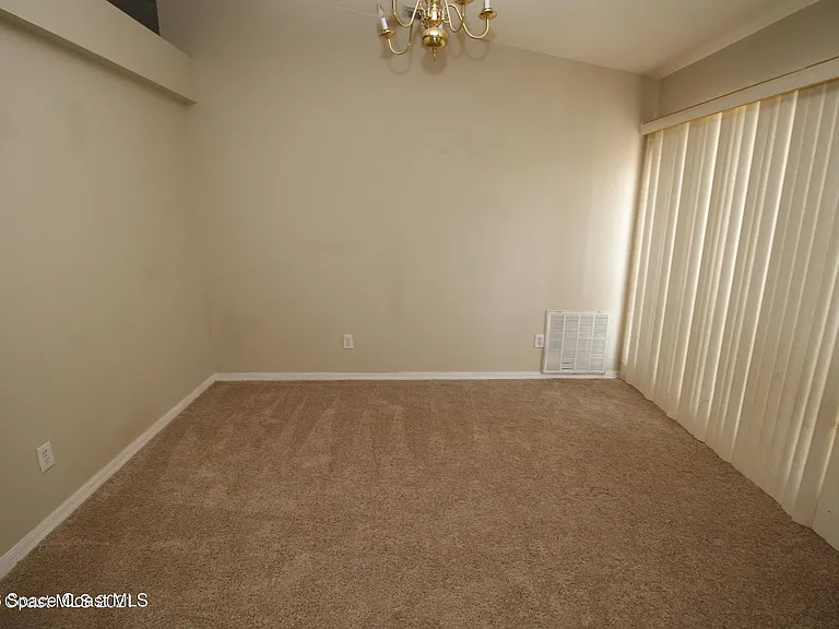 1266 Buffing Cir SE — Photo 2