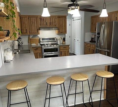 2nd image of 1137 W 550th Ave