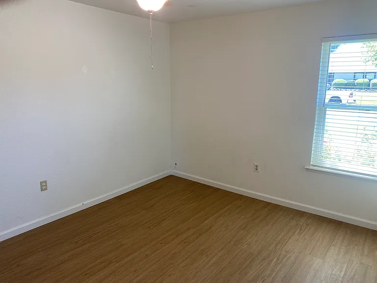 8401 Thethys Way — Photo 9