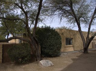 2105 N Calle De La Cienega, Tucson, AZ 85715