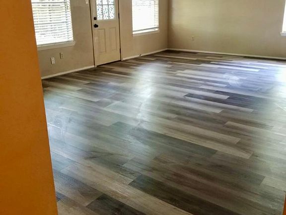 5th image of 206 Leafwood Cir