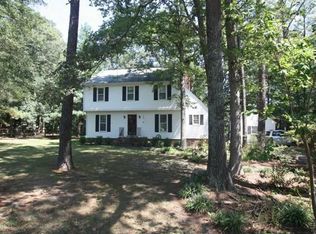 3931 Round Hill Dr, Chesterfield, VA 23832