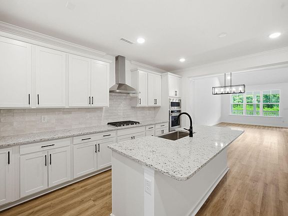 5th image of 368 Catheys Creek Cir