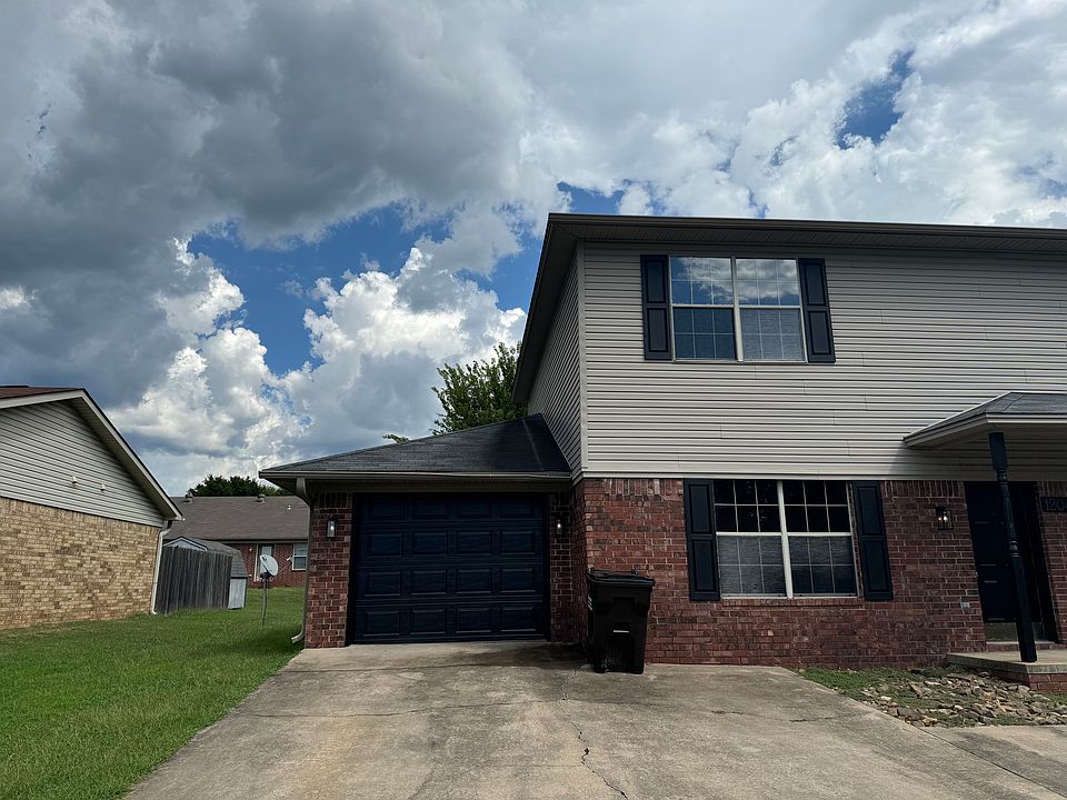 1st image of 1204 University Dr #A