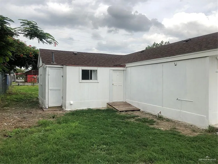 610 E Park Ave — Photo 26