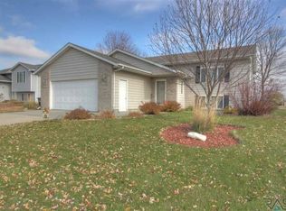 5412 S Anthony Ave, Sioux Falls, SD 57106