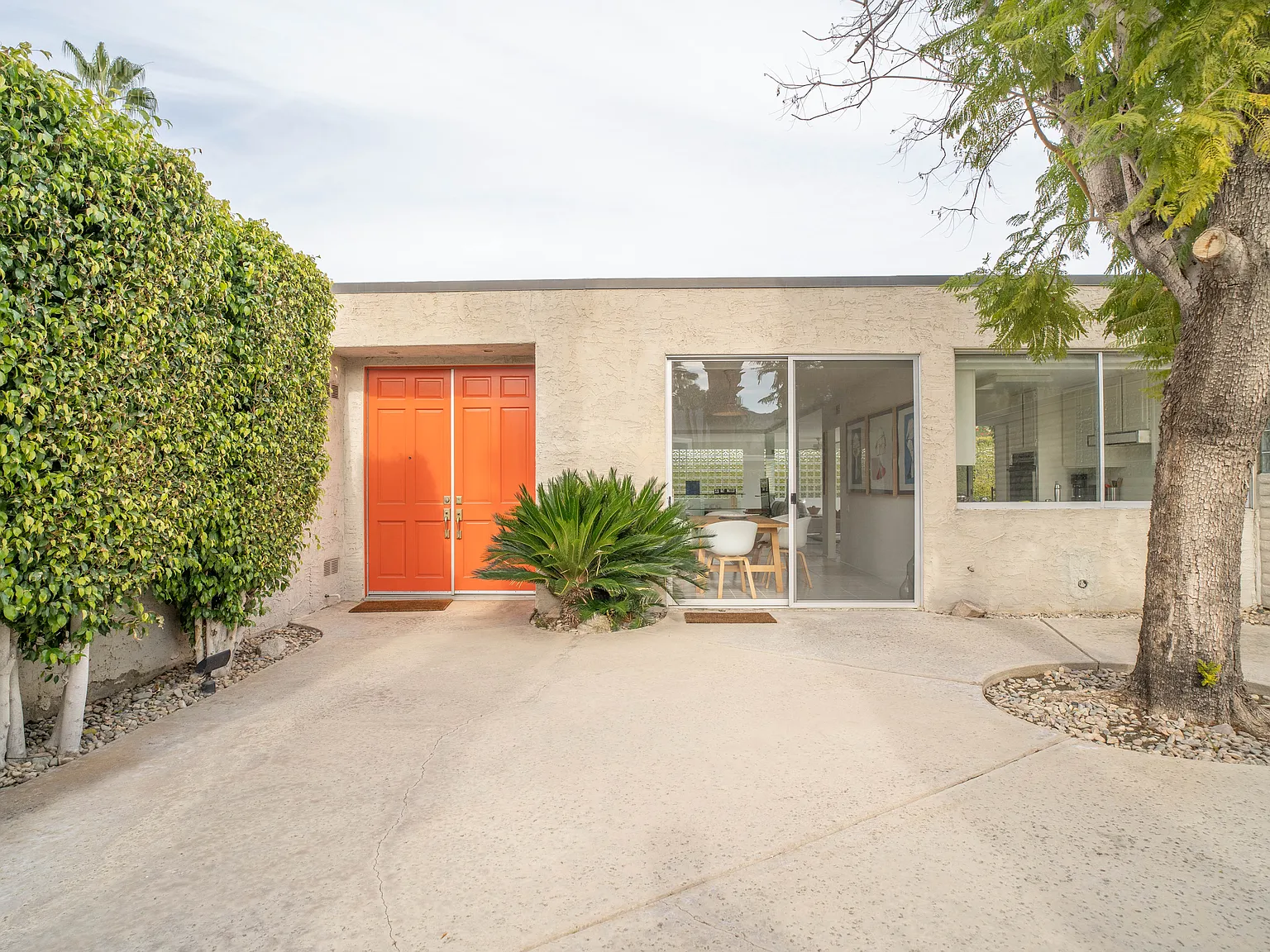 3 bed, 2681 sqft, $7,000 — Photo 4