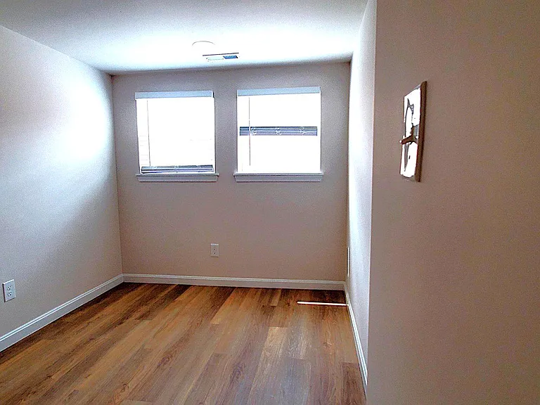 Eastern Ave — Photo 10