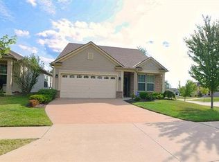 23321 W 90th Ter, Lenexa, KS 66227