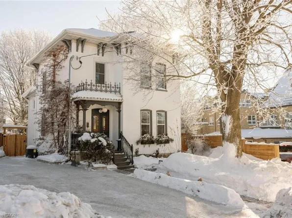 23 Centre St, Woolwich, ON N3B 2T8