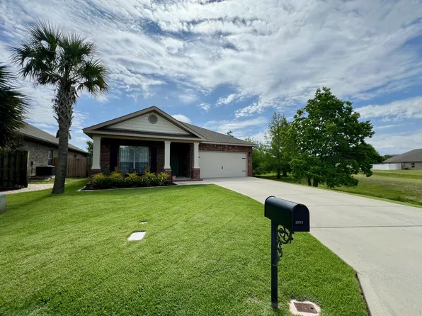 1903 Coast Ct, Gulf Breeze, FL 32563