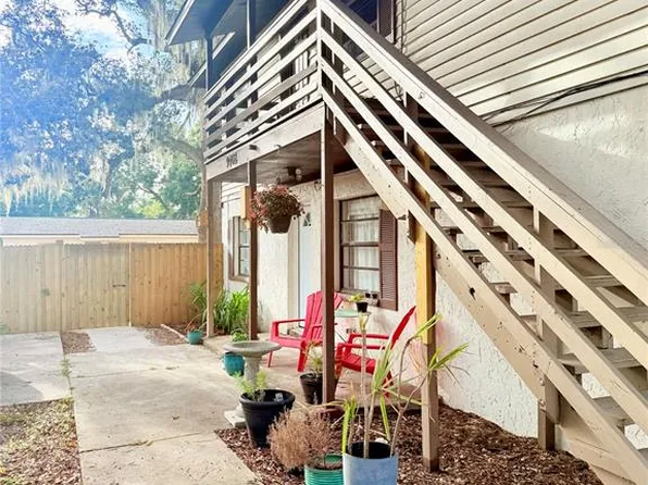 9402 N Semmes St, Tampa, FL 33612