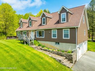 107 Morner Rd, Rensselaer, NY 12144