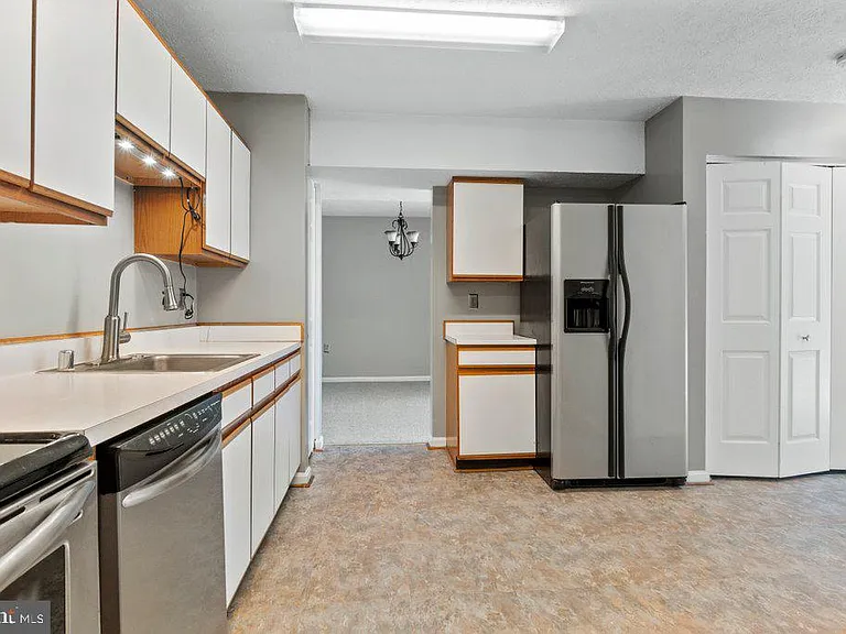 10477 Campus Way S — Photo 26