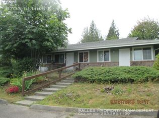 6703 111th St E APT 2, Puyallup, WA 98373
