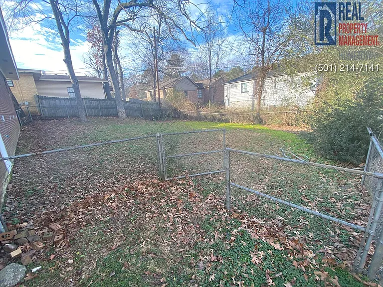 2214 Coors Dr — Photo 15