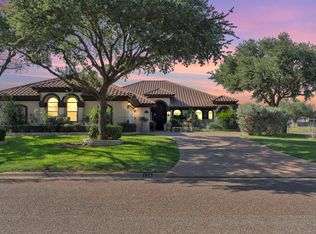 154 Cardinal Ln, Laredo, TX 78045