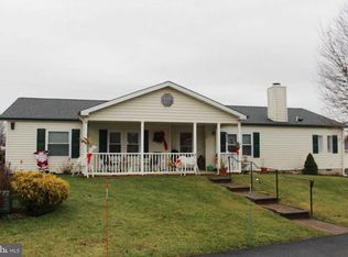 528 Greentree Dr, New Hope, PA 18938