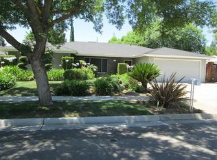 7469 N 5th St, Fresno, CA 93720