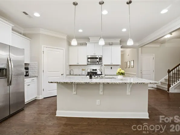 2444 Seagull Dr, Denver, NC 28037