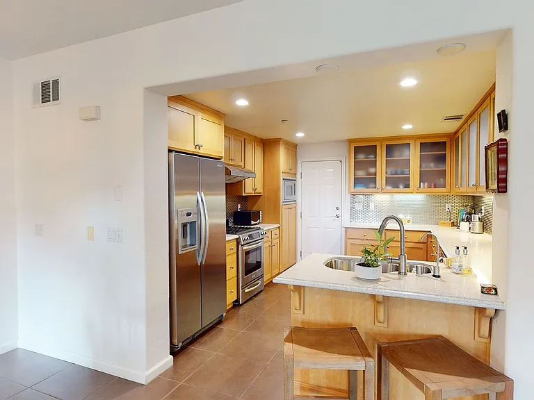 2811 Quarryhill Ave — Photo 8