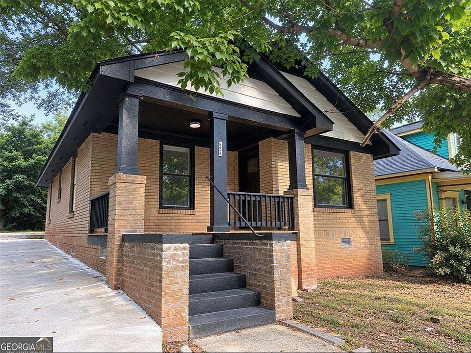 1st image of 554 Lawton St SW