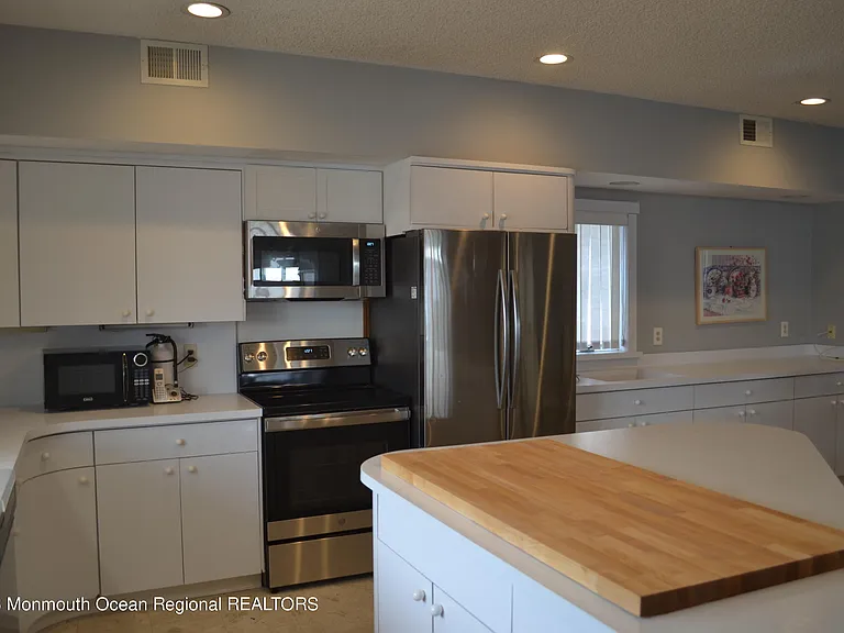 106 Oceanfront — Photo 7