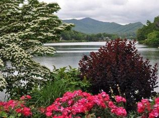 595 Golf Course Rd, Waynesville, NC 28786