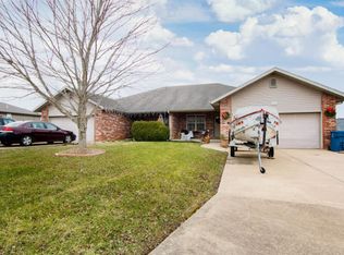 125-127 W Terrace Ct, Sparta, MO 65753