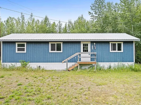 2334 Gunner Ln, Fairbanks, AK 99712