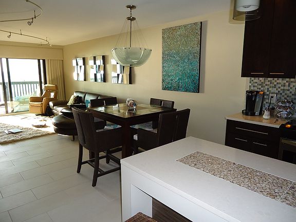 2nd image of 802 Bahia Del Sol Dr #3
