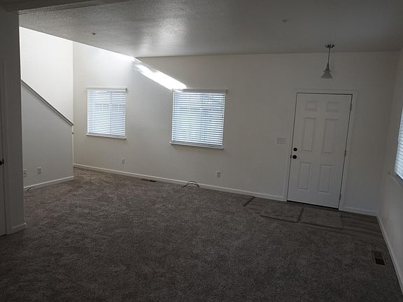 4th image of 3582 Mashie Ct