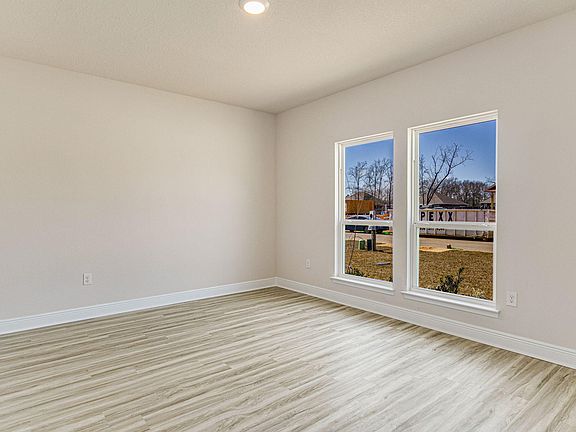 3rd image of 6825 Fresh Meadow Ln