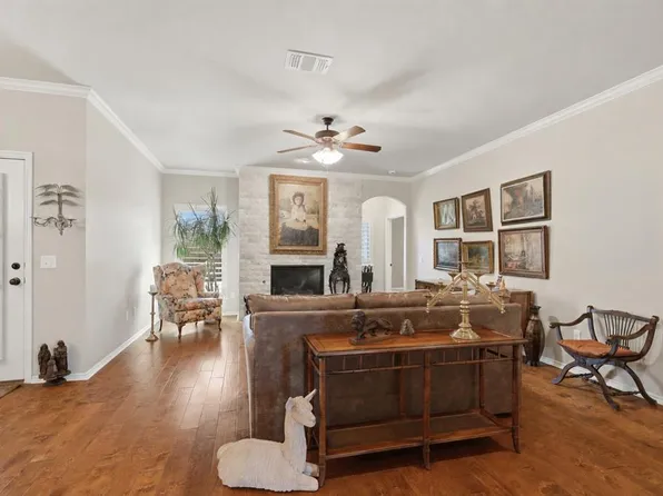 10215 Kingston Way, Oklahoma City, OK 73120