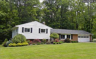 1st image of 13361 Lakewood Dr