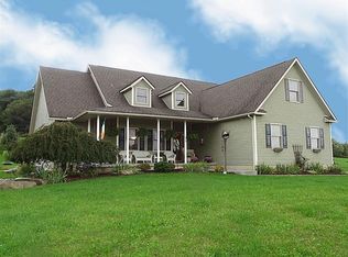 95 Davis Ln, Canonsburg, PA 15317