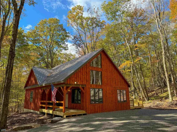 69 Stonecrop Ct, Terra Alta, WV 26764