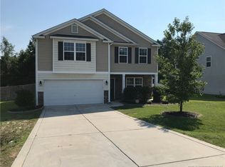 1517 Dulles Rd, Hope Mills, NC 28348