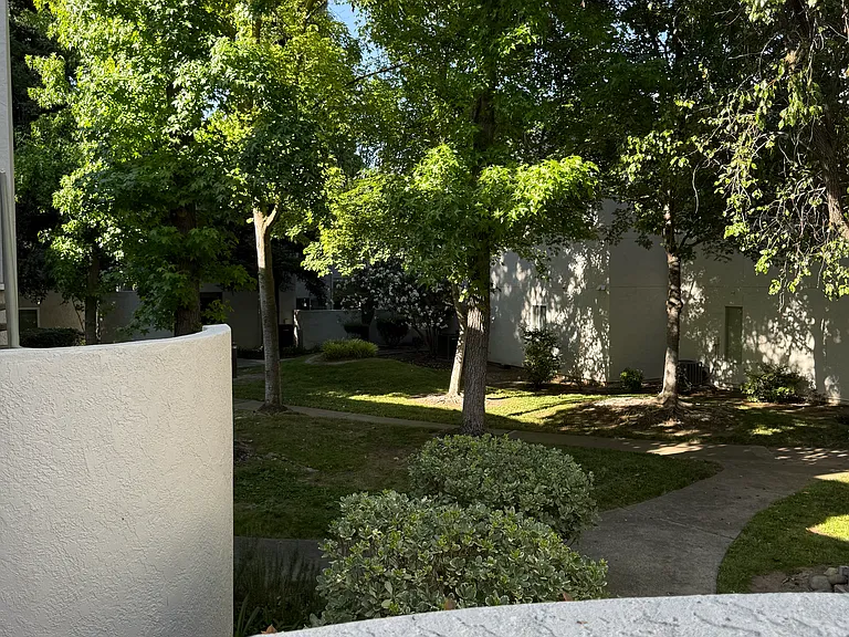 2511 Fulton Square Ln #9 — Photo 3