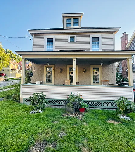 126 Wilson St Photo 1