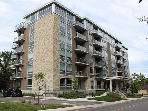 2nd image of 479 Charlton Ave E #308
