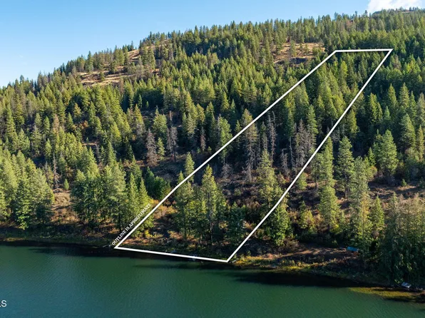 1402 Mirror Lake Rd, Sagle, ID 83860