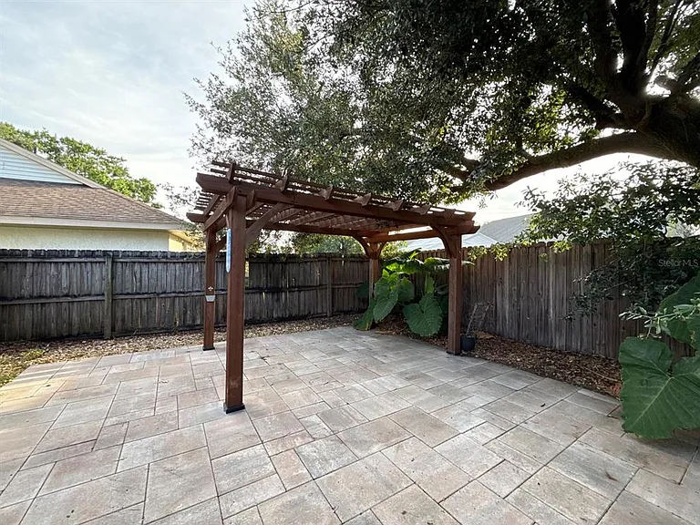 1215 Tuxford Dr — Photo 15
