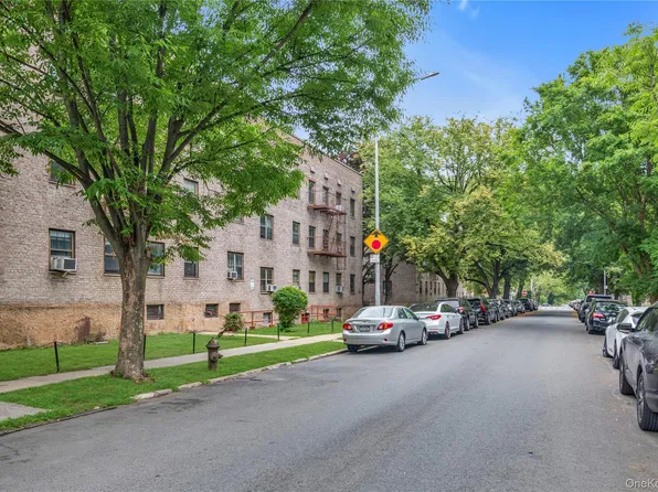 144-20 78th Road #1k, Flushing, NY 11367