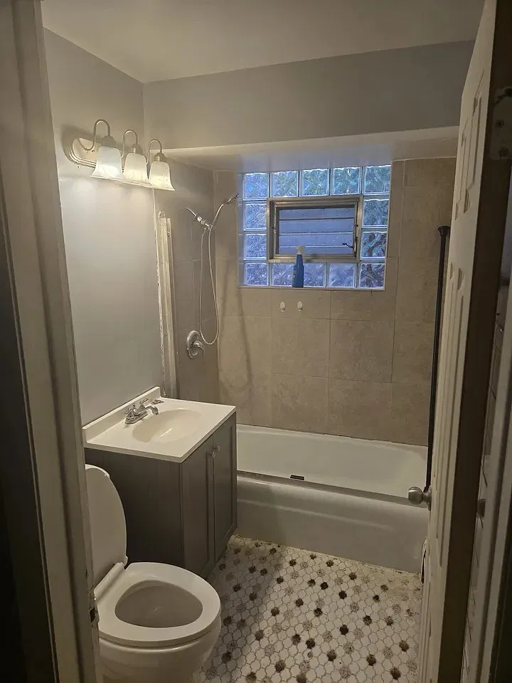 2 bed, 850 sqft, $1,850 — Photo 3