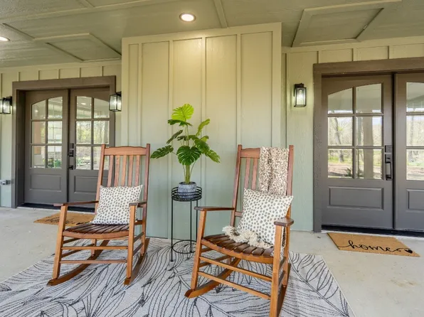 9820 Old Bridge Rd, Terrell, TX 75160