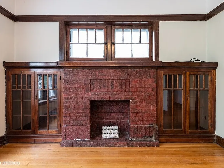1253 W Byron St #2 — Photo 3