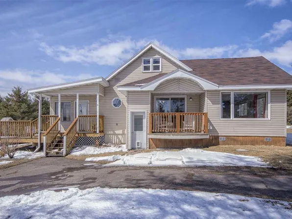 5738 Morris Thomas Rd, Hermantown, MN 55810